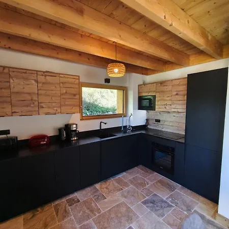Armande, Exceptional Views, High Standing - Forest